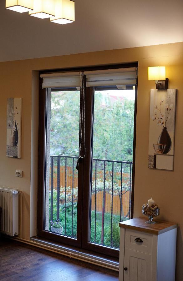 Apartament Rozelor Braşov Buitenkant foto